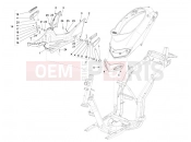 Central cover - Footrests - Piaggio Liberty 125 4T 2V 2011
