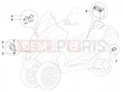 PIAGGIO MP3 125 ie Touring kezelőszervek - akkumulátor
