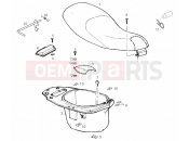derbi Boulevard 200 4T Saddle - Helmet compartment