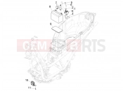 PIAGGIO Beverly 300 Deep Black E5 MY23 (EU) Remote control switches - Battery - Horn